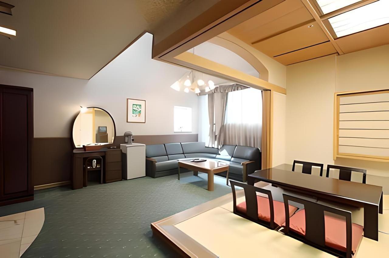 New Sunpia Tsuruga Hotel Ngoại thất bức ảnh