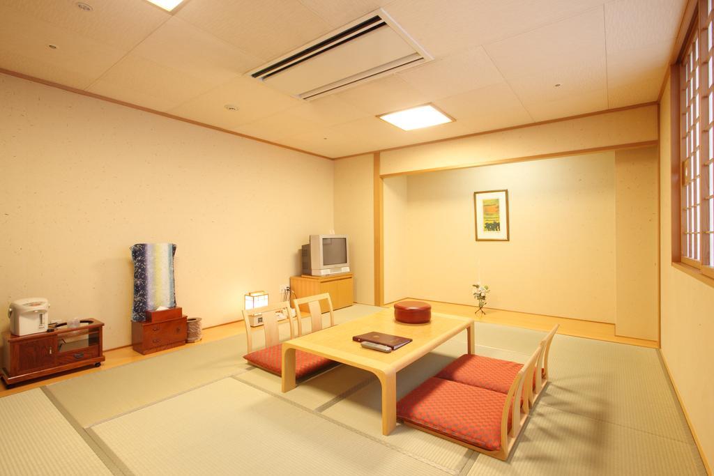 New Sunpia Tsuruga Hotel Ngoại thất bức ảnh